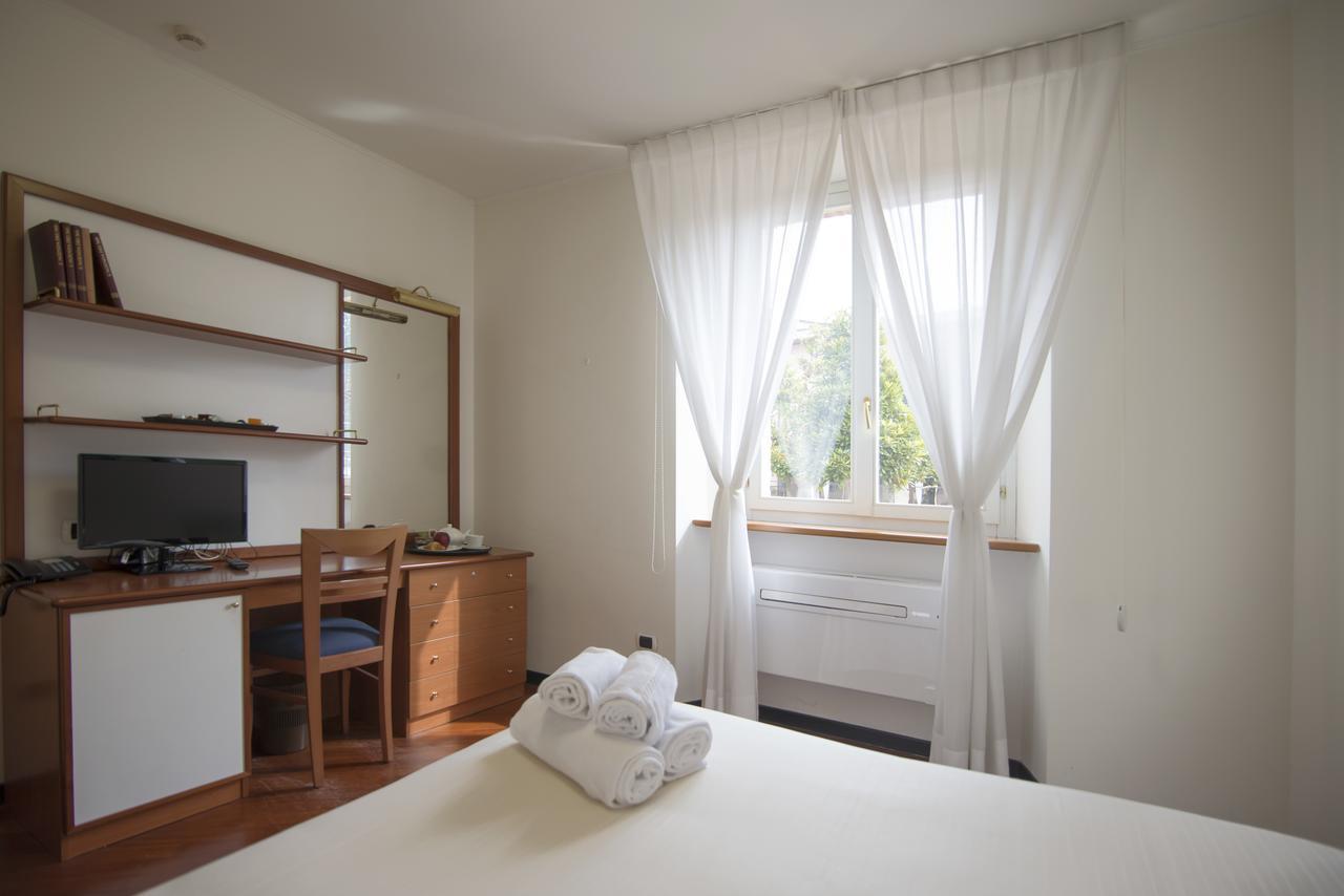 Hotel Le Muse Fabriano Kültér fotó