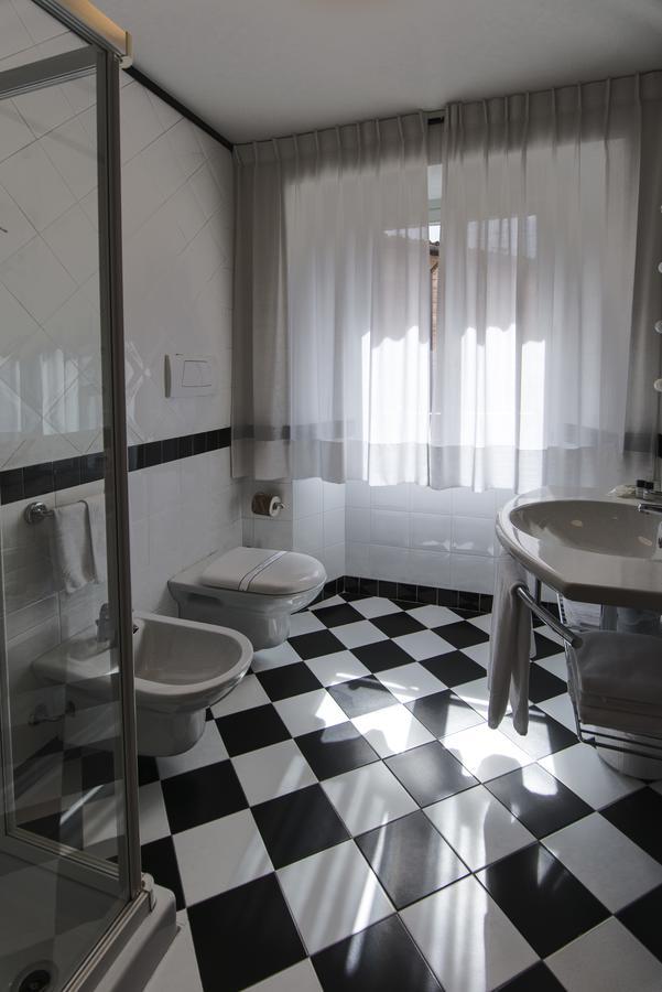 Hotel Le Muse Fabriano Kültér fotó