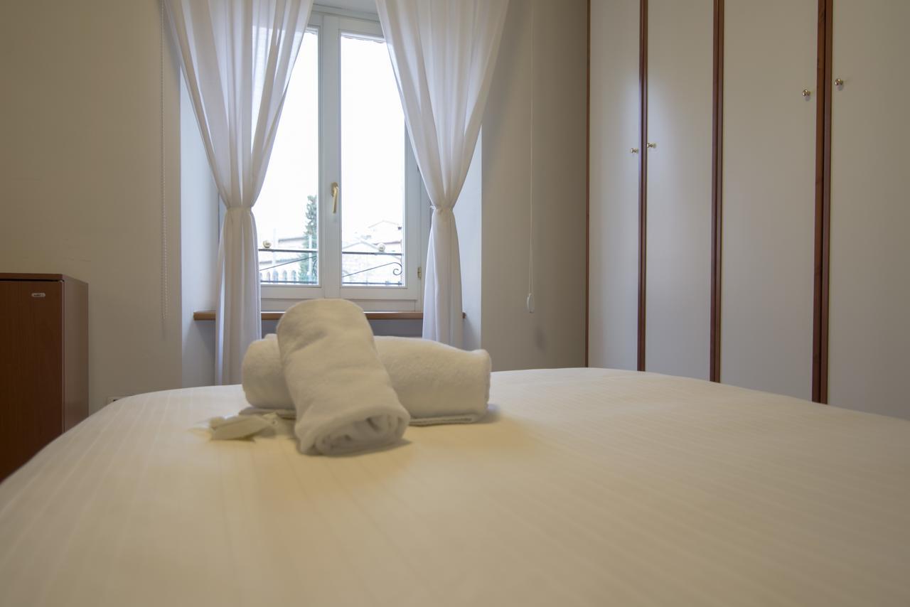 Hotel Le Muse Fabriano Kültér fotó